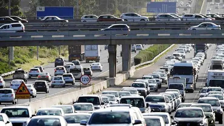 Navigating traffic in Cape Town can be stressful and time-consuming